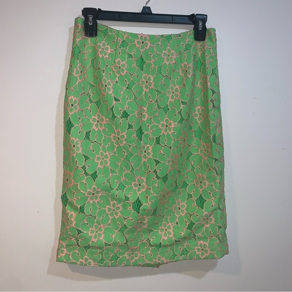 Lilly Pulitzer Lined Skirt, sz 4 - Picture 1 of 8
